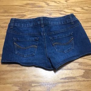 SO Short Jean shorts juniors size 3